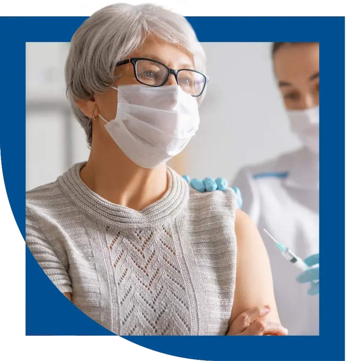 Un plato colorido con frutas, verduras y granos, representando una nutrición balanceada y saludable.